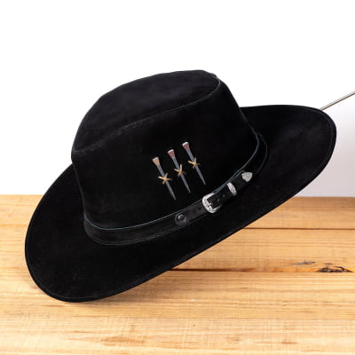 Chapéu de Couro Artesanal A Essência do Estilo Rústico -  FD-900